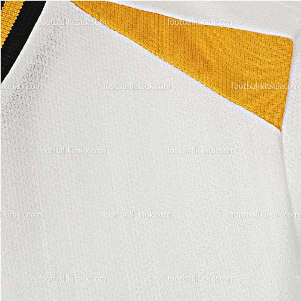 Wolves Third Football Kits