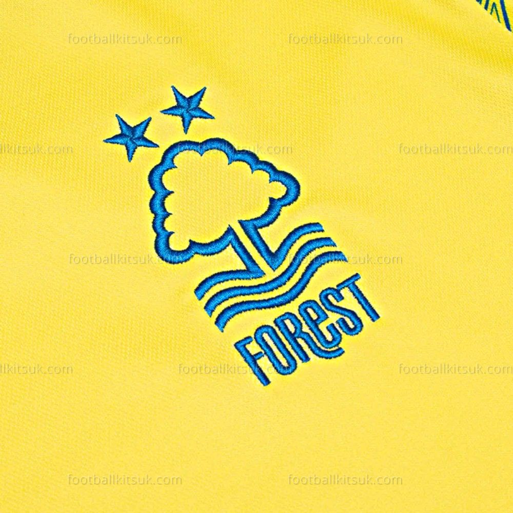 Nottingham Forest Away Shirt 22 23 Football Kits UK (7)