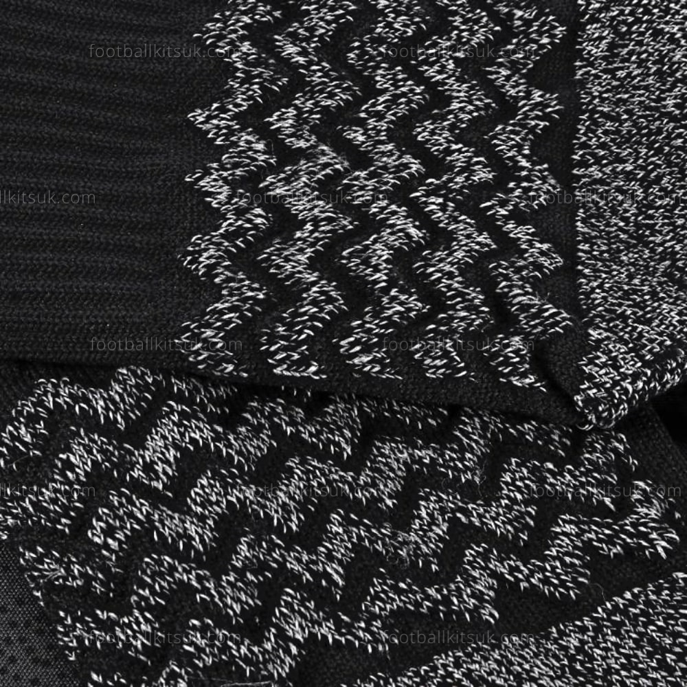 Juventus Away Kids 22 23 Football Kits UK (4) Juventus Away Kids 22/23