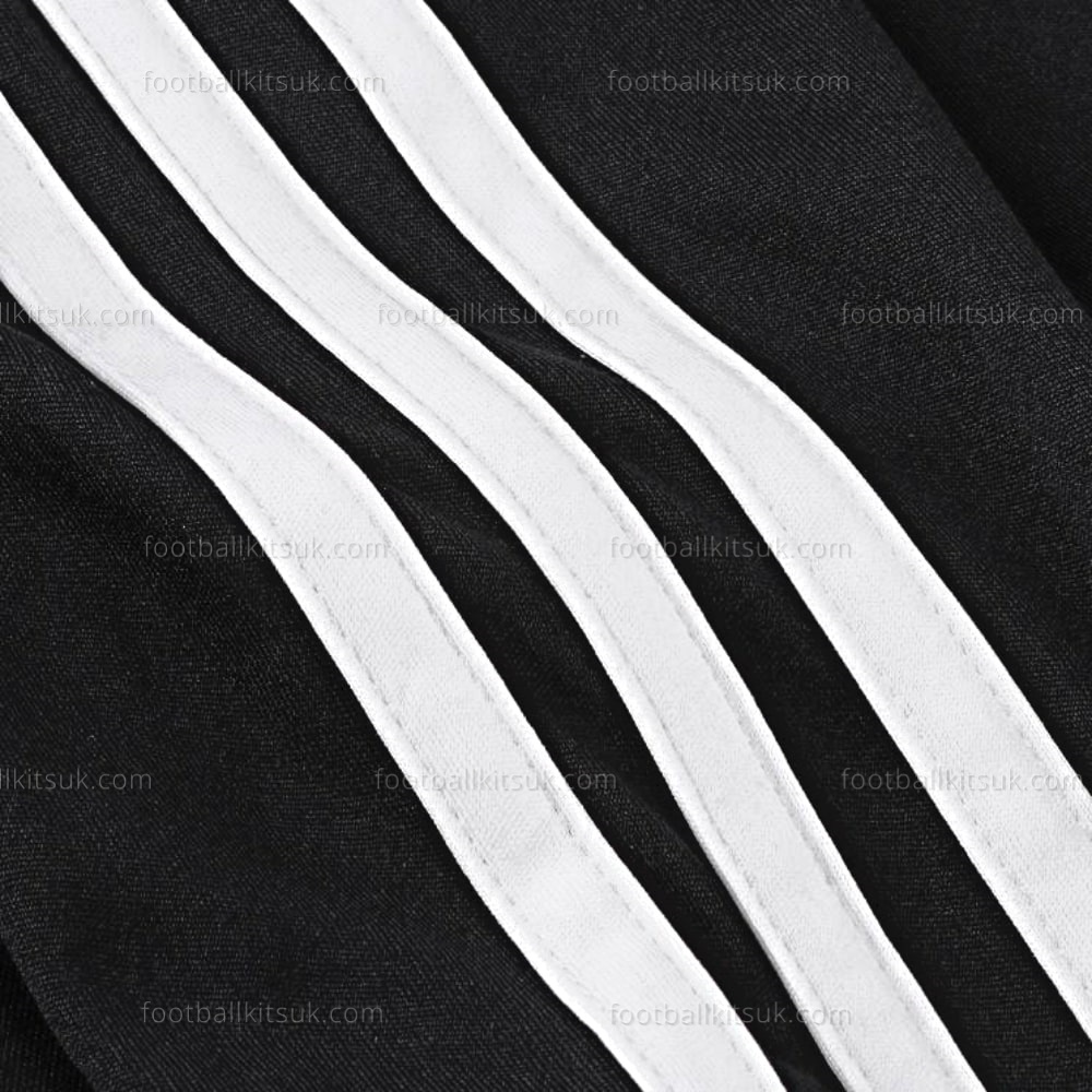 Juventus Away Kids 22 23 Football Kits UK (8) Juventus Away Kids 22/23