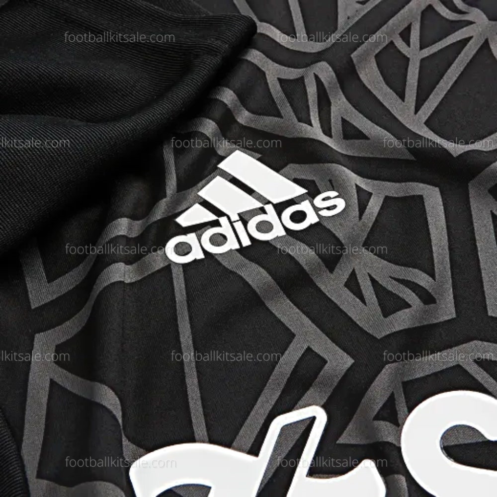 Leeds United Goalkeeper Home Shirt 22 23 Football Kits UK (7)