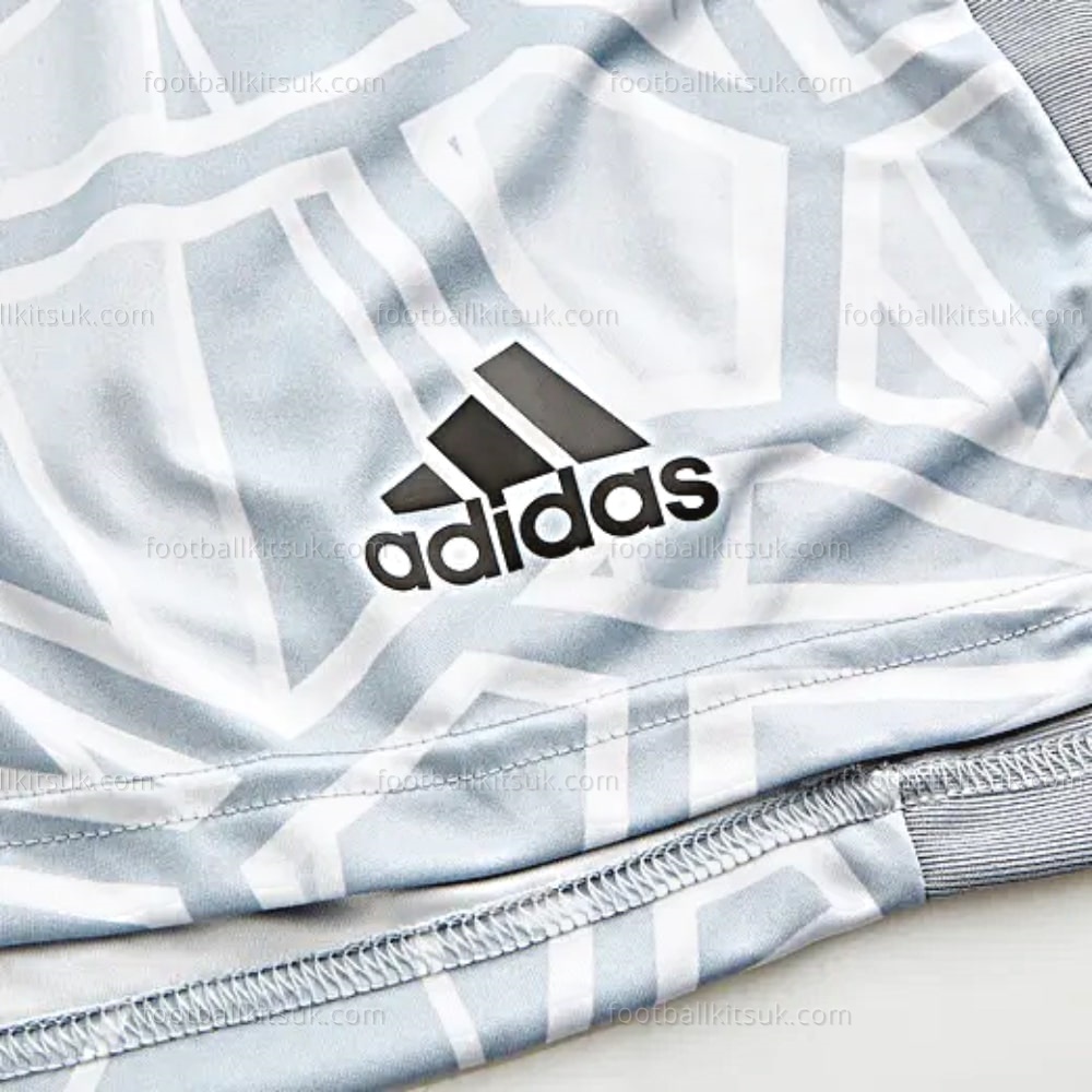 Leeds United Goalkeeper Third Kids