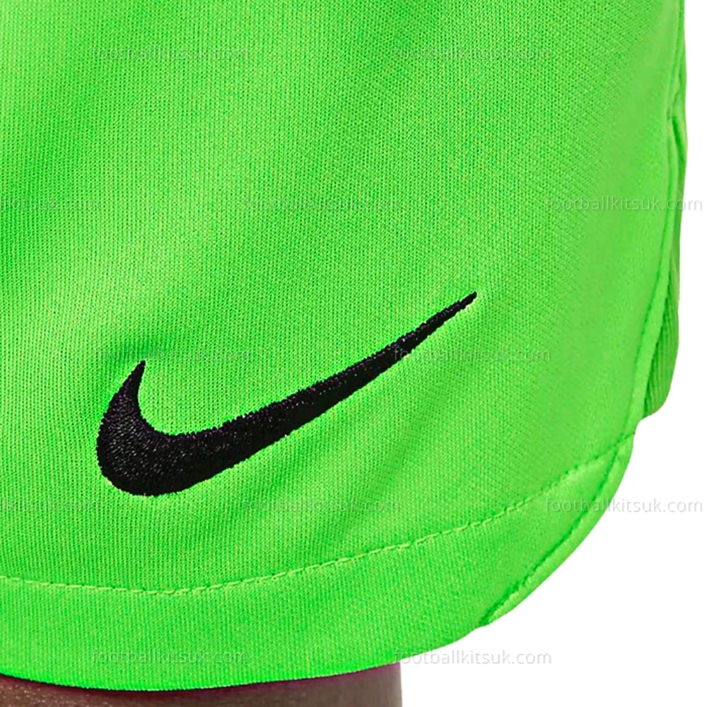 Barcelona Goalkeeper Home Kids 22 23 Football Kits UK (8)