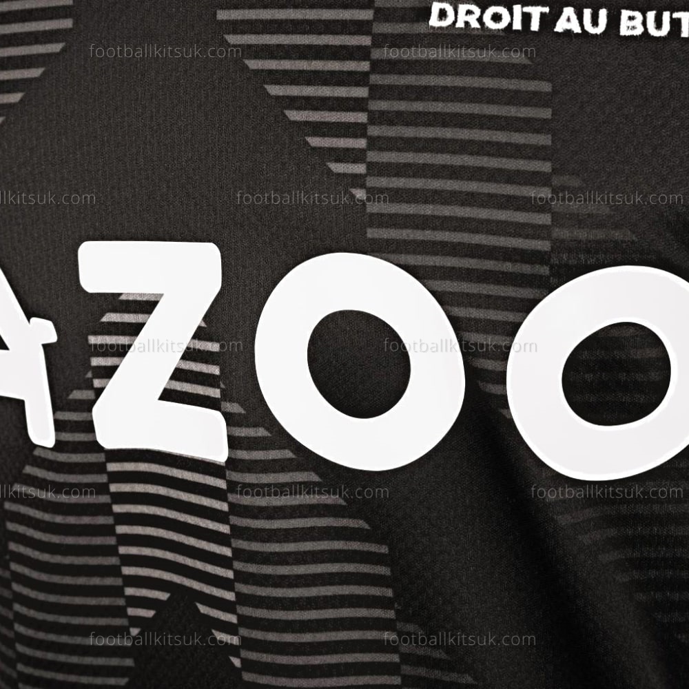 Olympique Marseille Goalkeeper Black Shirt 22 23 Football Kits UK (4)