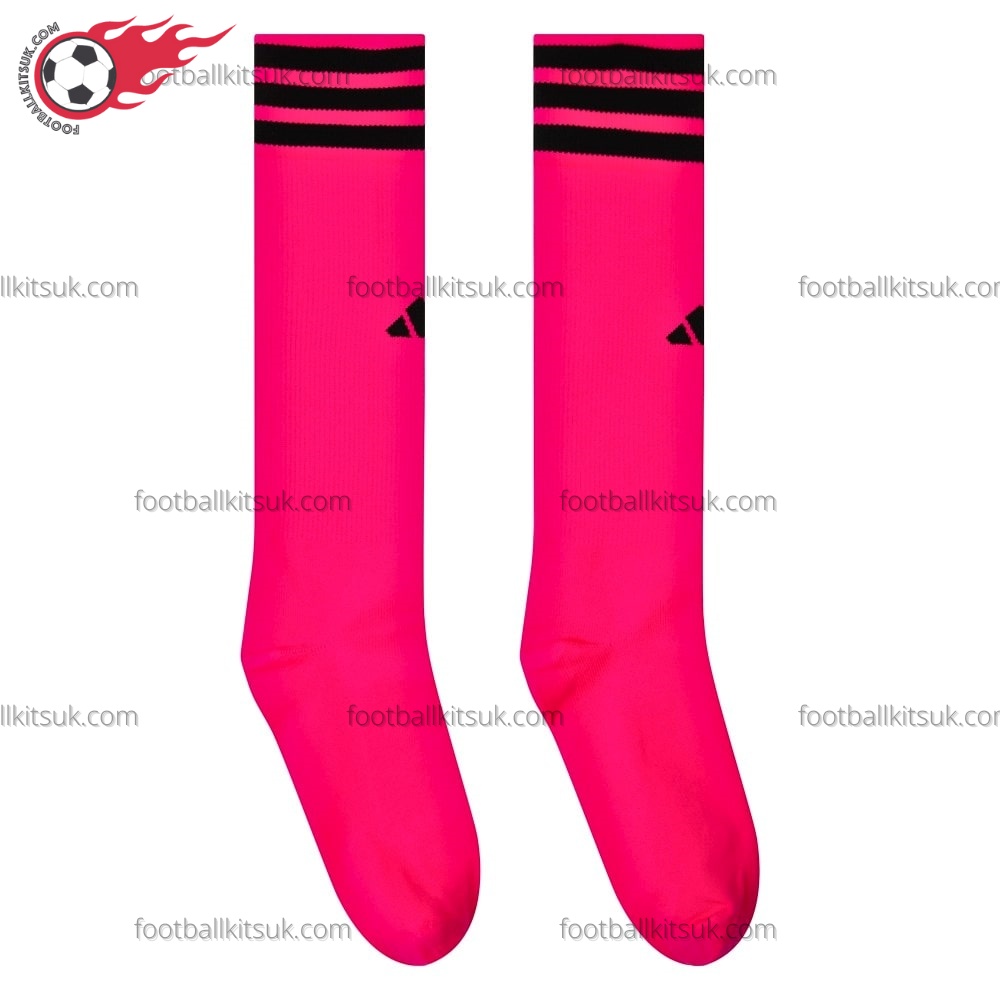 Fulham Away Kids Football Kits UK 4 Fulham Away Kids Football Kits UK